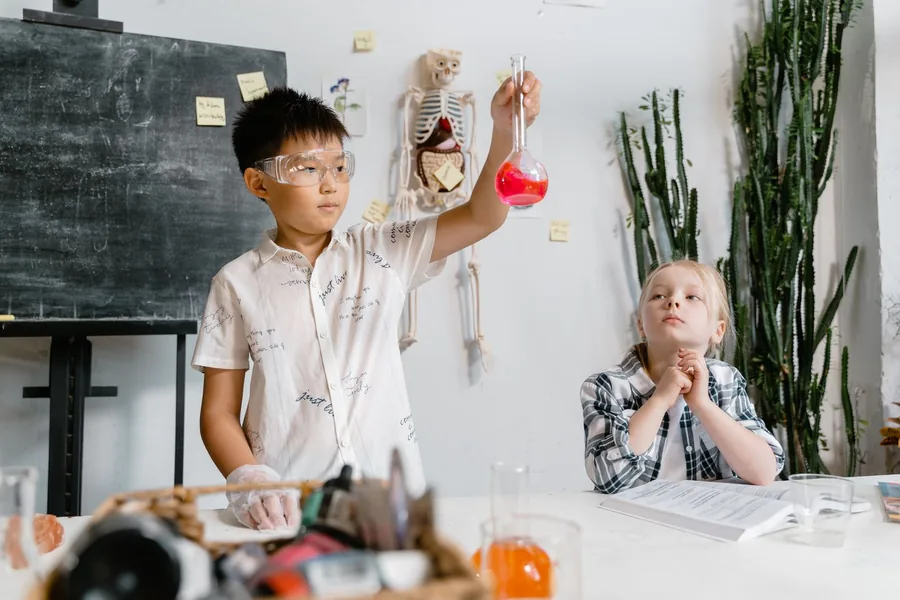 Chemistry Classes in Gurgaon — small-batch tuition in Gurgaon